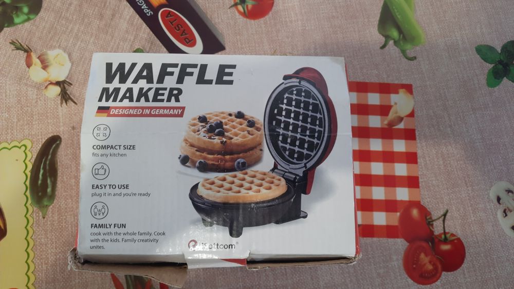 Вафельница ISOTTCOM Waffle maker