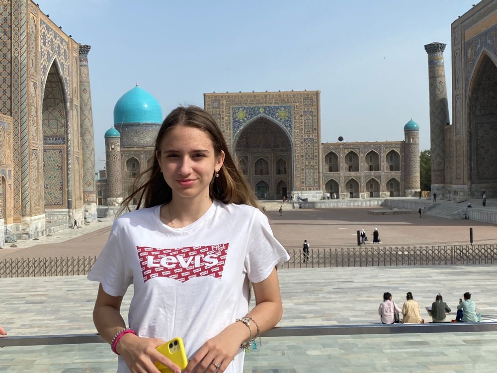 Кто победит в шоу звезды в самарканде. Звезды Самарканда. Звезды в Самарканде участники. Узбекистан Самарканд. Золотой треугольник Узбекистана.