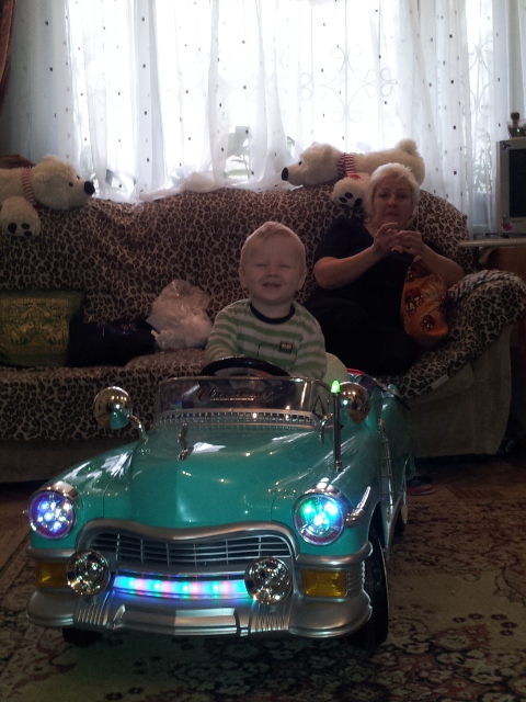 ранний подарок на др))